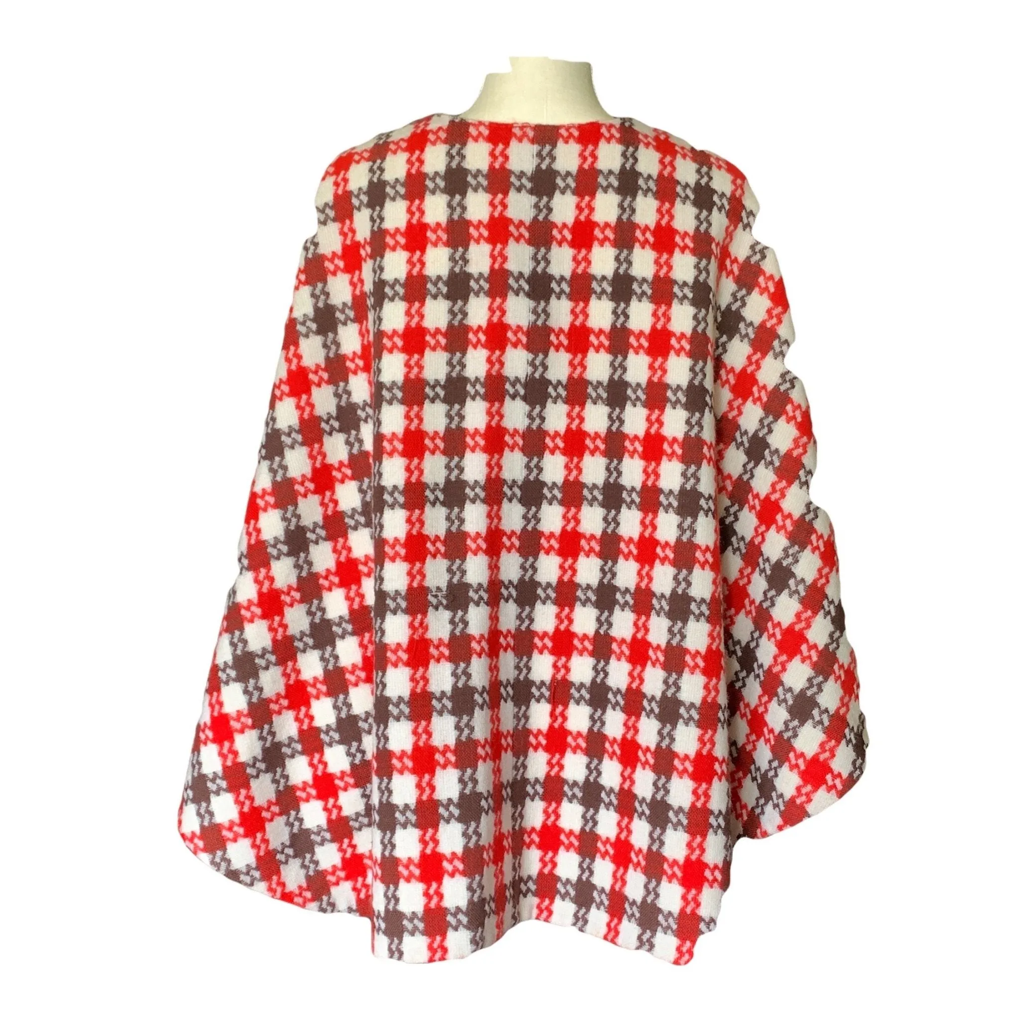 1960s Poncho in a Red and Brown Check Plaid. Perfect Jacket for Fall. English Countryside Bohemian.