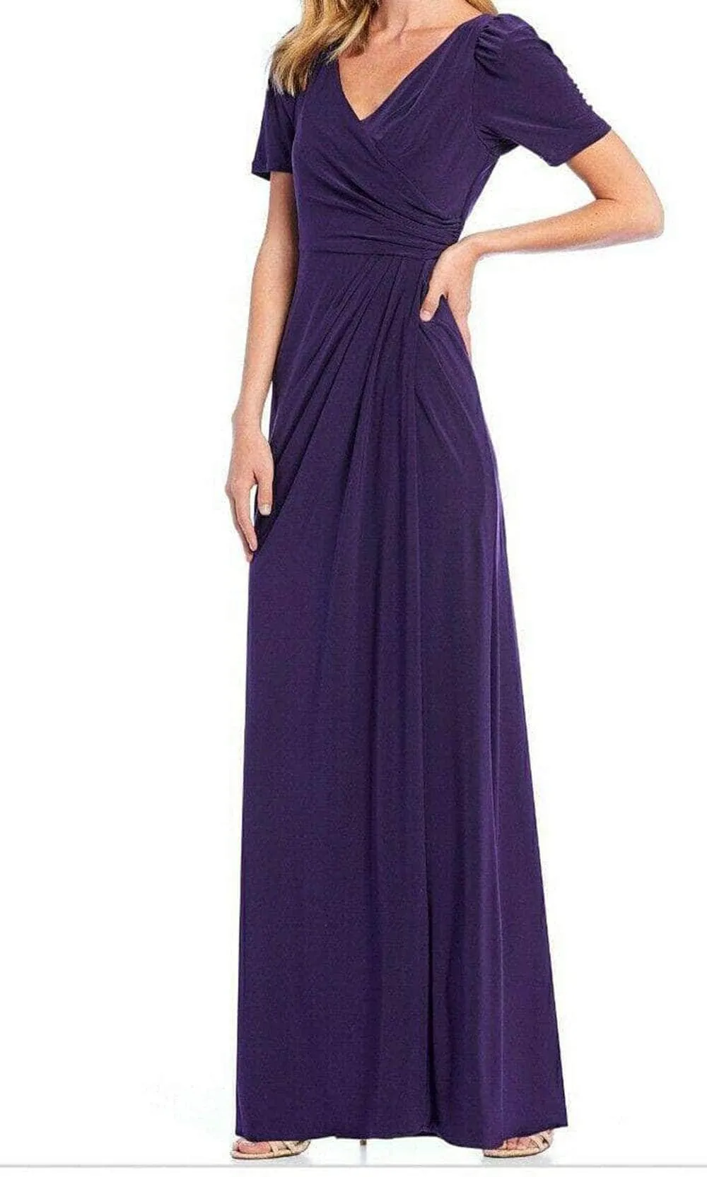 Adrianna Papell AP1E205896 - Short Sleeve V-Neck Evening Dress