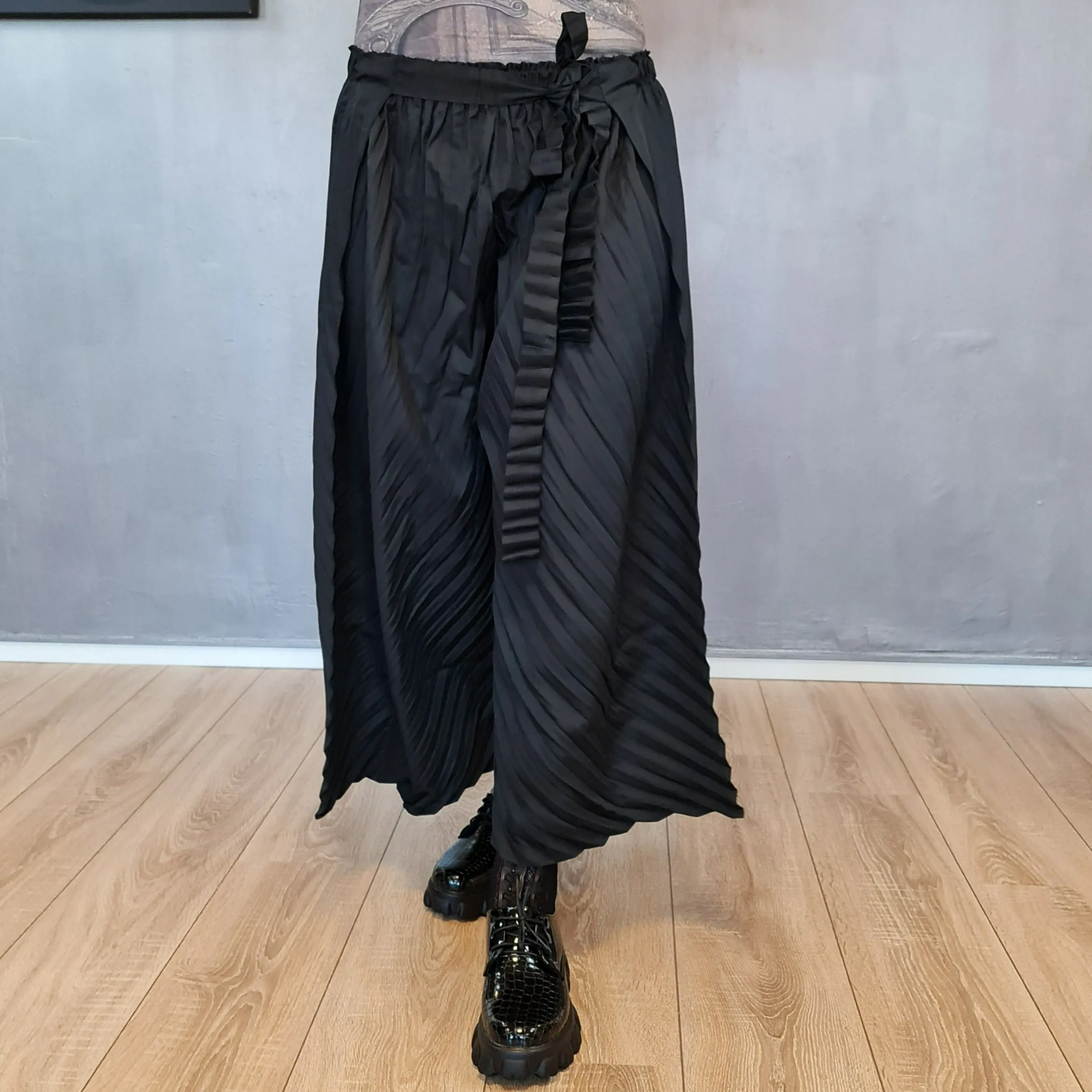 Casual Minimal Goth Regular Irregular Wide Legged Pants