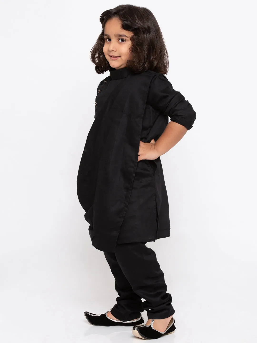 Vastramay Boy's Black Solid Kurta with Pyjama Set