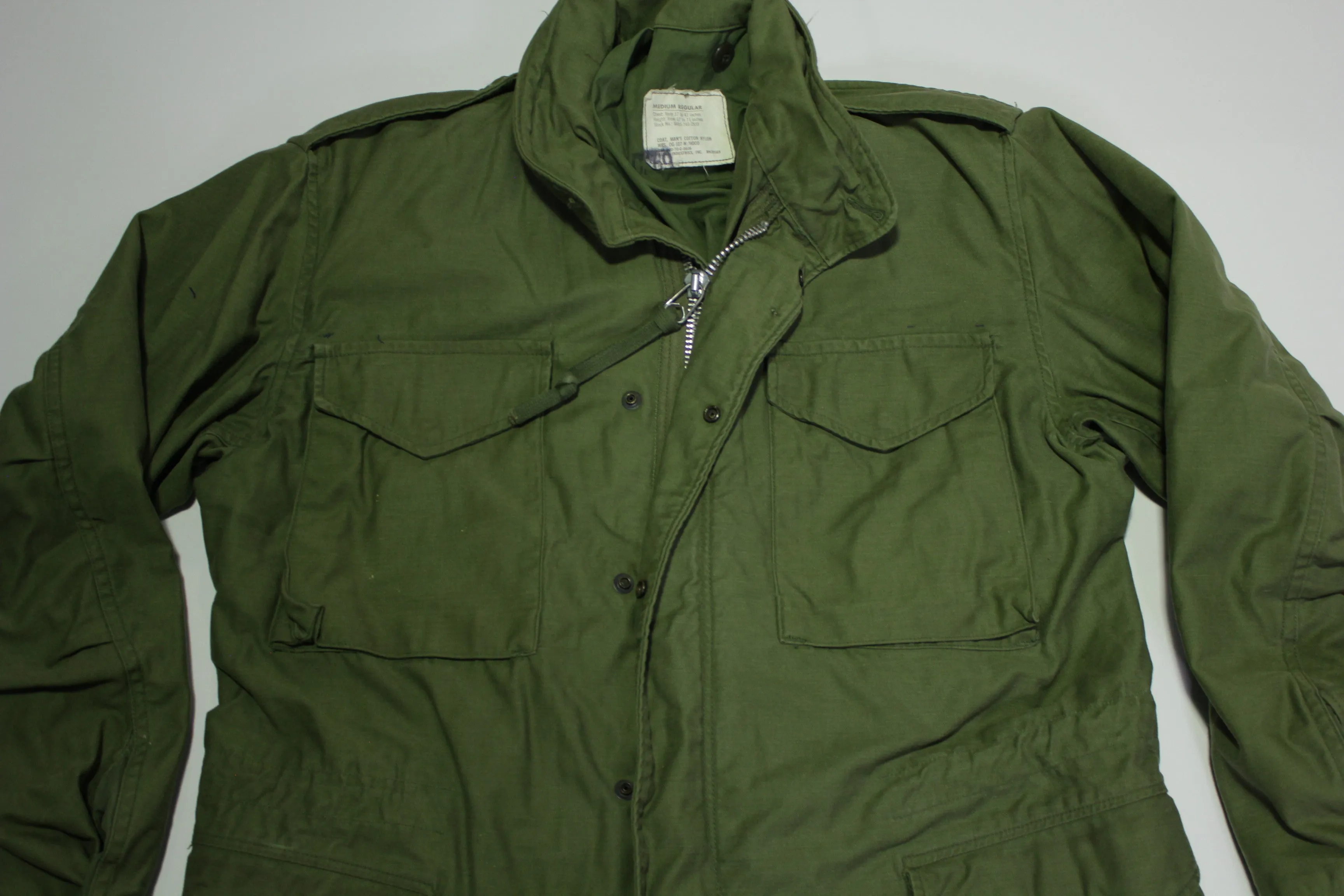 Vietnam M-65 Vintage 1970 Cold Weather Field Jacket w/ Hood OG-107 Army Coat